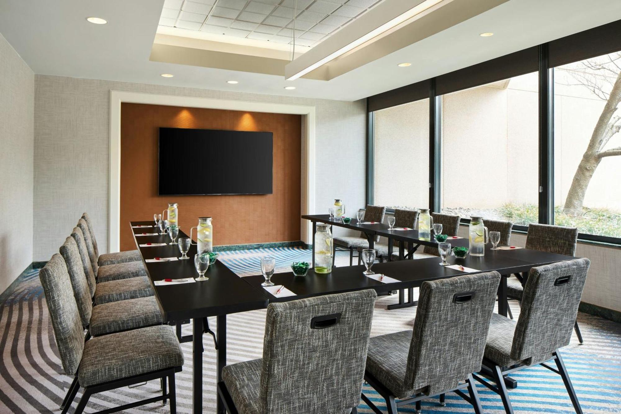 Washington Dulles Marriott Suites Херндон Экстерьер фото